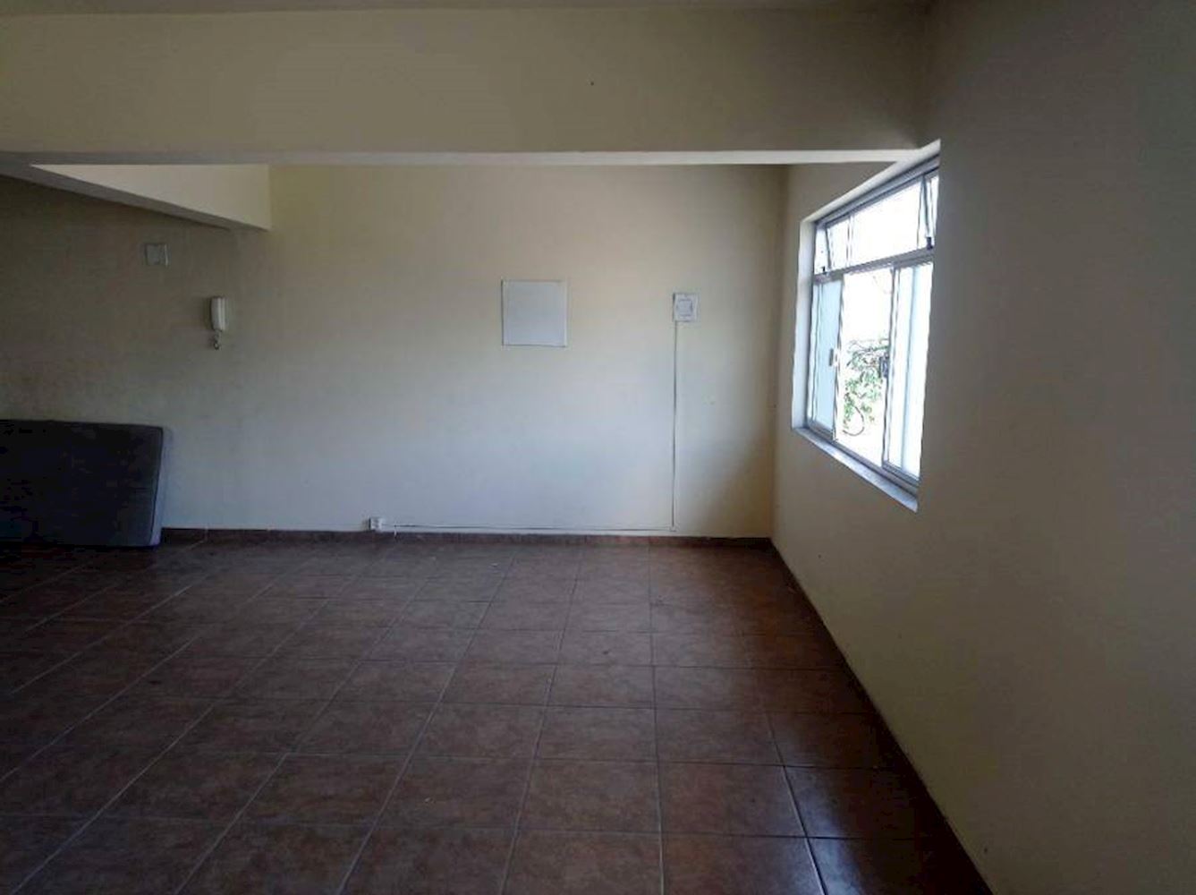 Comercial, Carambita em Valença, RJ — foto 5 de 8