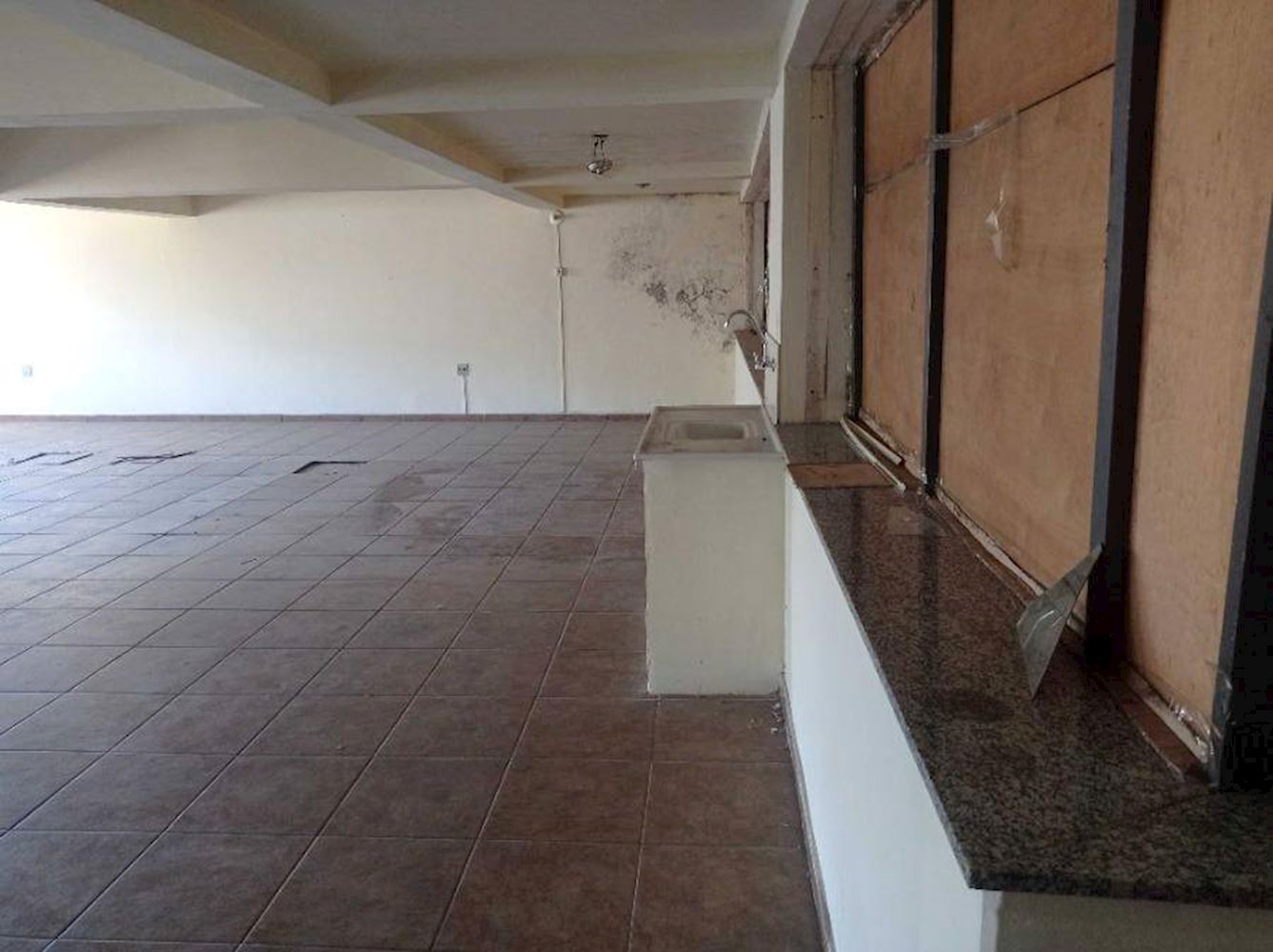 Comercial, Carambita em Valença, RJ — foto 6 de 8