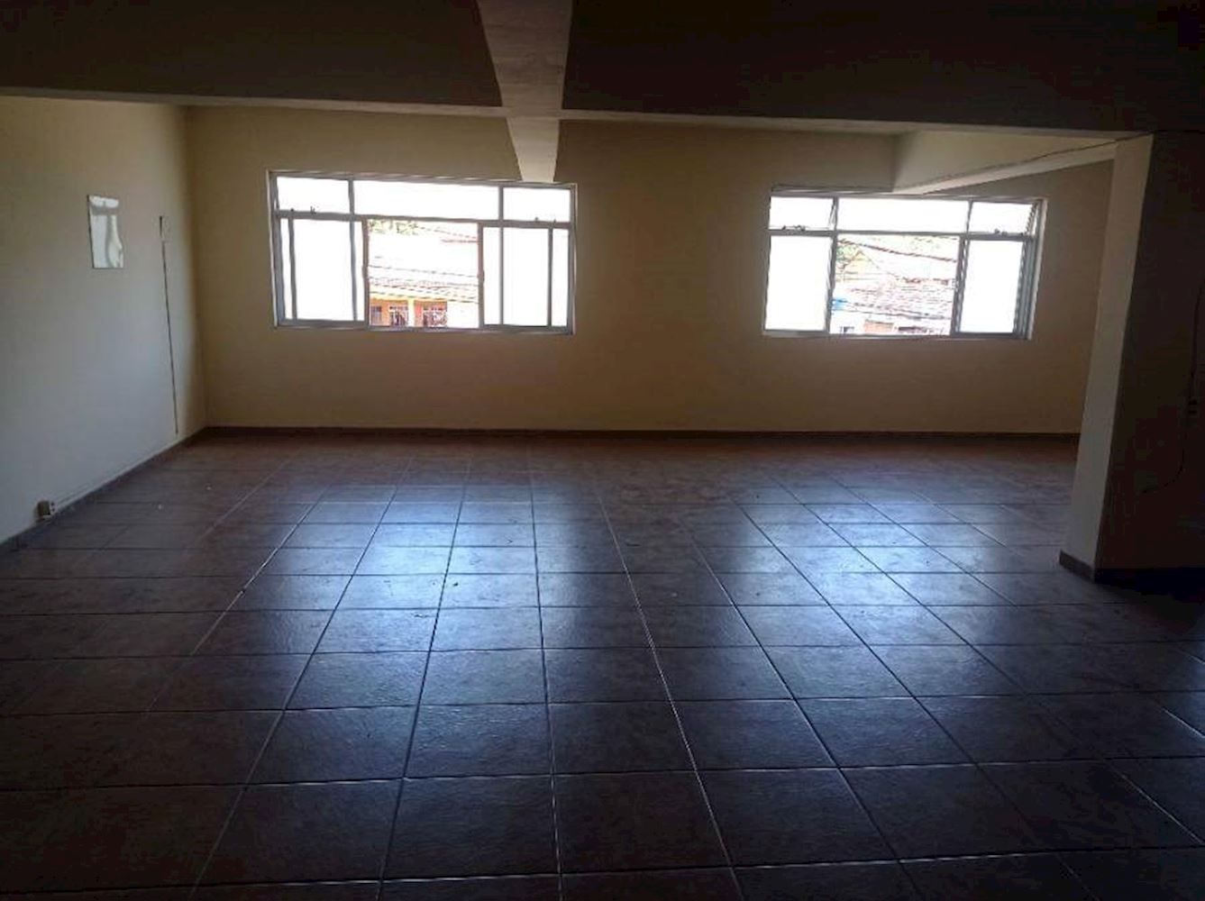 Comercial, Carambita em Valença, RJ — foto 7 de 8
