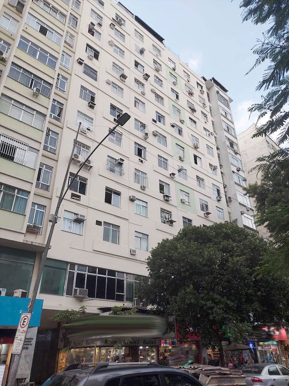 Comercial, Catete em Rio de Janeiro, RJ — foto 2 de 8