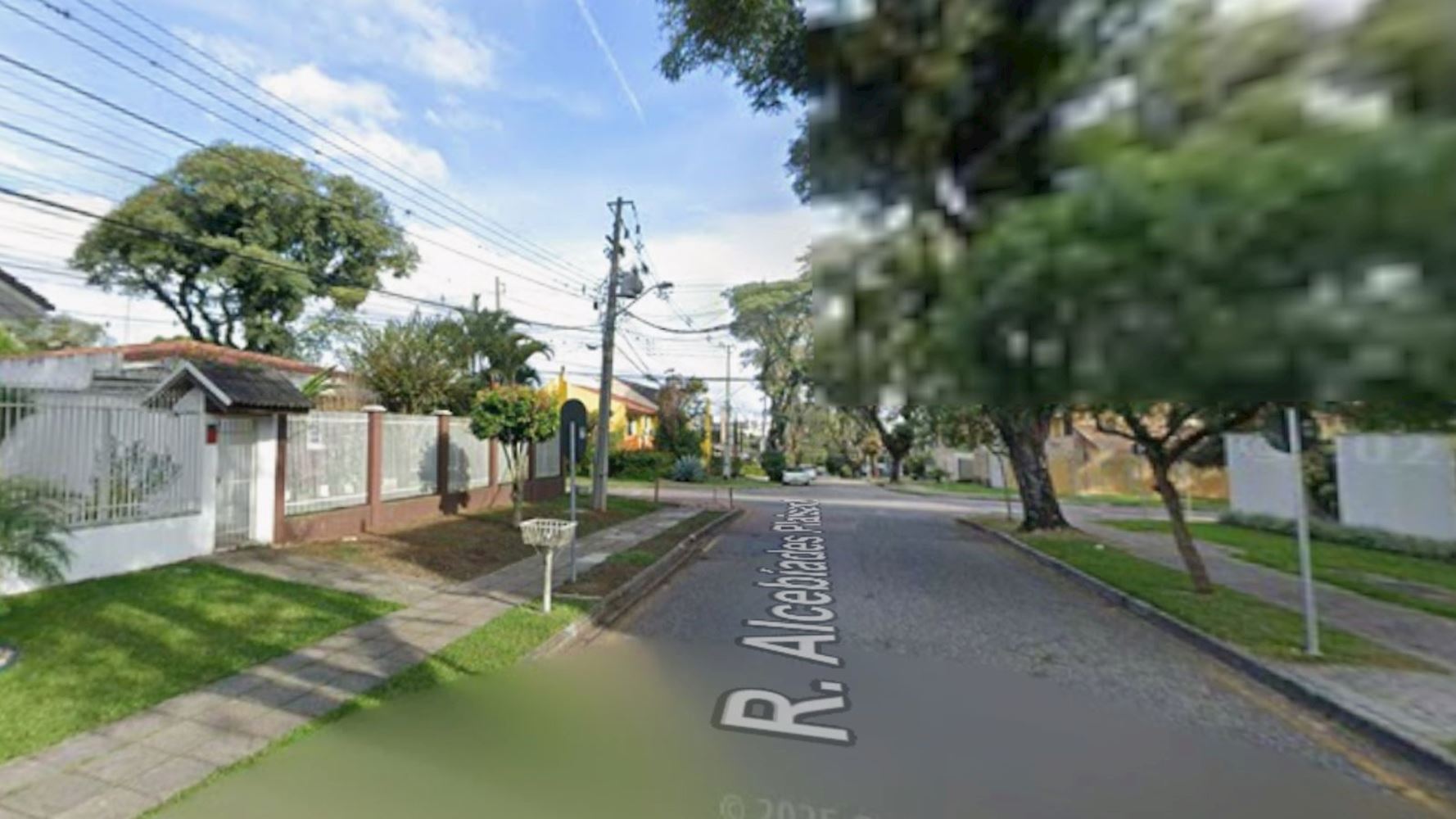 Casa, Água Verde em Curitiba, PR — foto 4 de 4