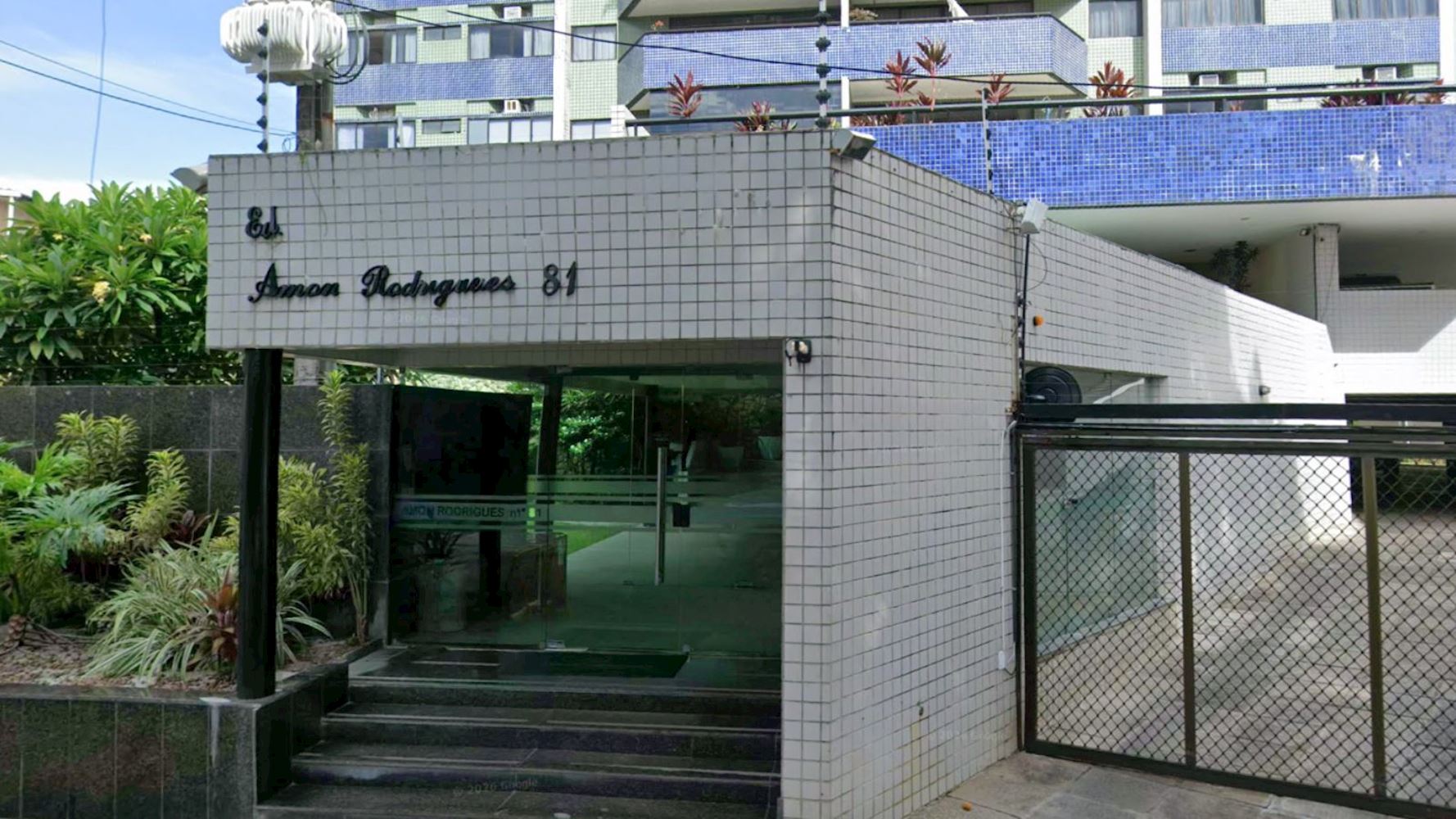 Apartamento, Madalena em Recife, PE — foto 2 de 4