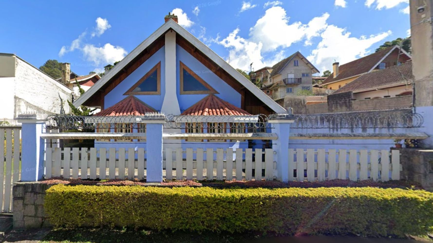 Casa, Vila Nova Suíça em Campos do Jordão, SP — foto 2 de 4