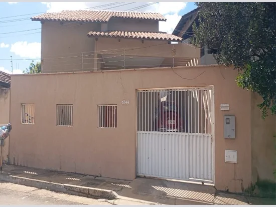 Casa em Unaí, MG
