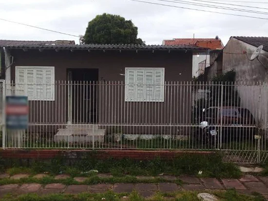 Casa em Porto Alegre, RS — foto 3 de 8