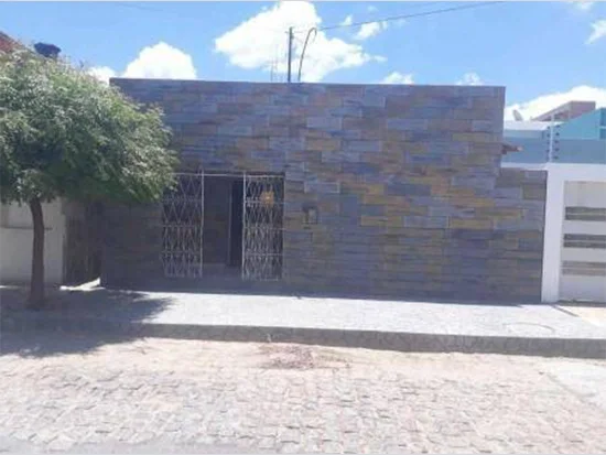 Casa em Santa Maria da Boa Vista, PE — foto 6 de 8