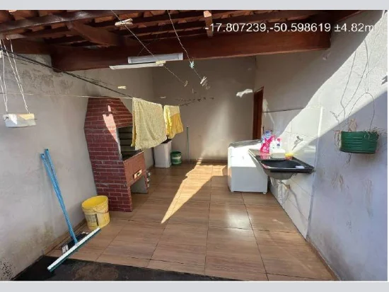 Casa em Santa Helena de Goiás, GO — foto 3 de 8