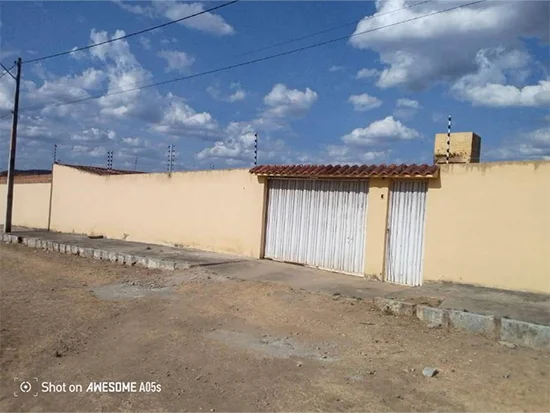 Casa em Tacaimbó, PE — foto 2 de 8