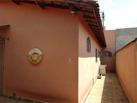 Casa em Itirapina, SP — foto 3 de 8