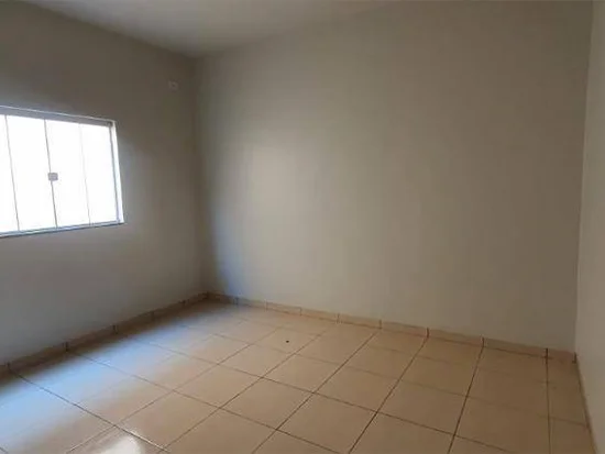 Casa em Santa Helena de Goiás, GO — foto 8 de 8