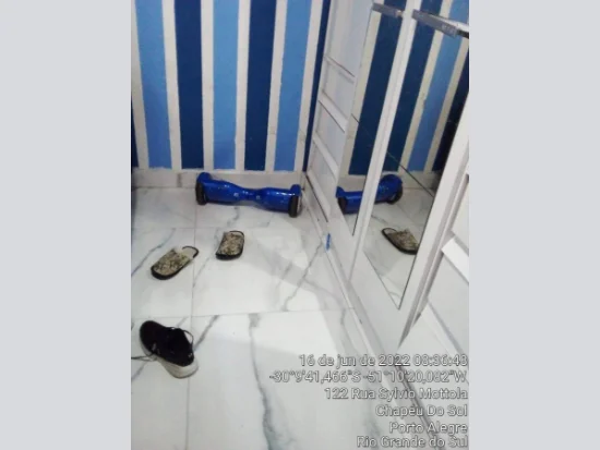 Casa em Porto Alegre, RS — foto 7 de 8