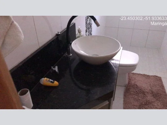 Casa em Maringá, PR — foto 2 de 8