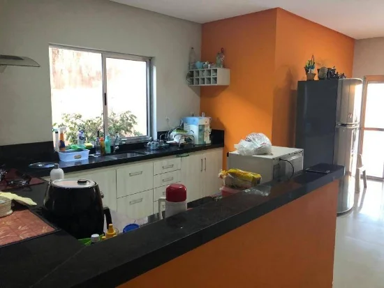 Casa em Janaúba, MG — foto 5 de 8