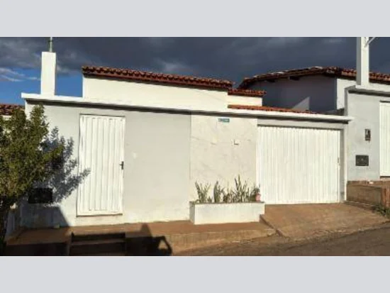 Casa em Ibiassucê, BA — foto 5 de 8