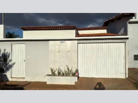 Casa em Ibiassucê, BA — foto 4 de 8