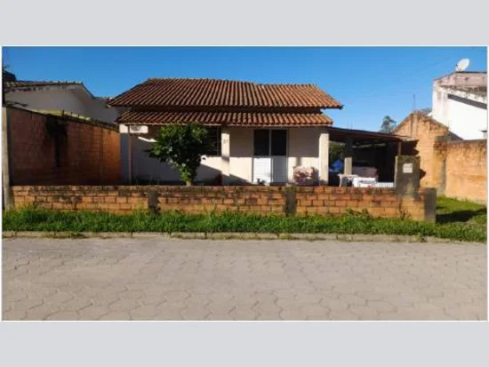 Casa em Tubarão, SC — foto 6 de 8