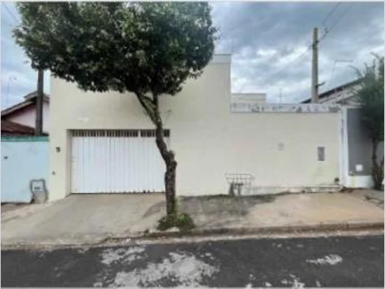 Casa em Araçatuba, SP — foto 3 de 3