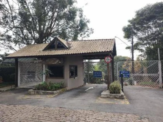Casa em Cotia, SP — foto 4 de 8