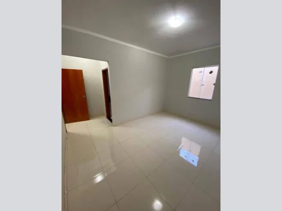 Casa em Itumbiara, GO — foto 4 de 8