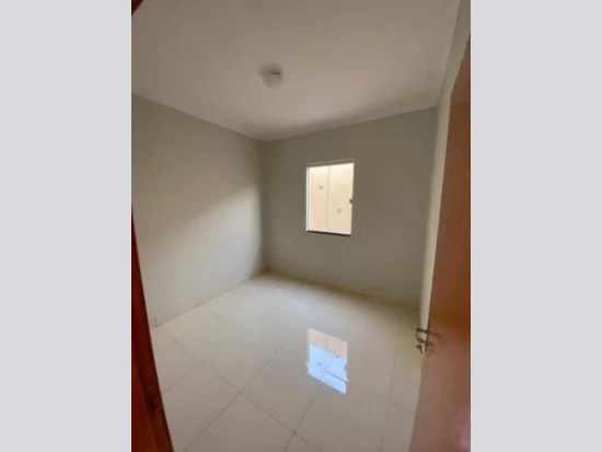 Casa em Itumbiara, GO — foto 7 de 8