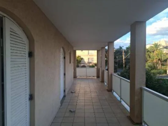 Casa em Guarujá, SP — foto 2 de 8