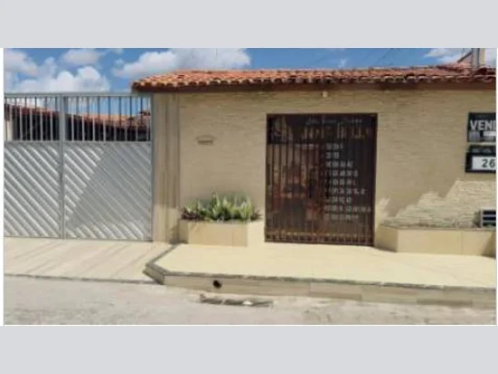 Casa em Feira de Santana, BA — foto 3 de 4