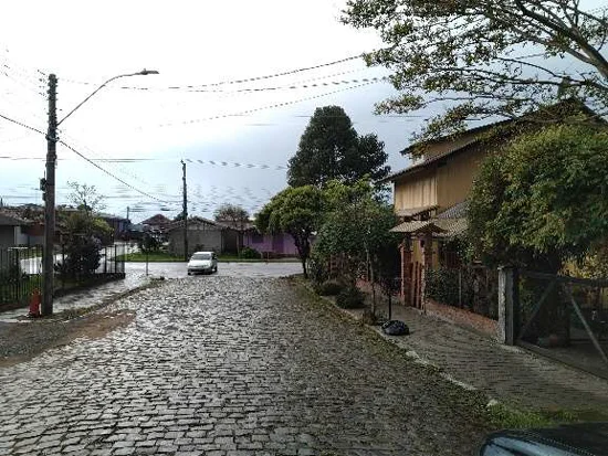 Casa em Canela, RS — foto 2 de 4