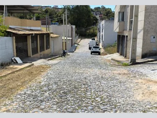 Casa em Formiga, MG — foto 2 de 8