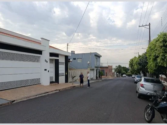 Casa em Osvaldo Cruz, SP — foto 3 de 7