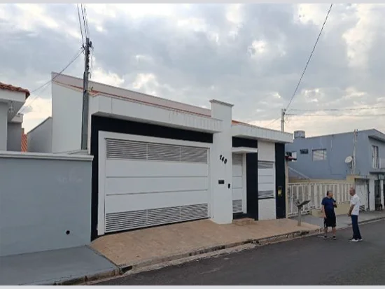 Casa em Osvaldo Cruz, SP — foto 2 de 7