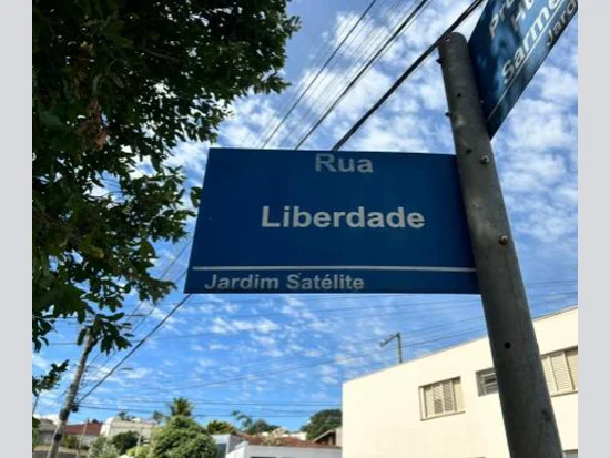 Casa em São João da Boa Vista, SP — foto 4 de 8