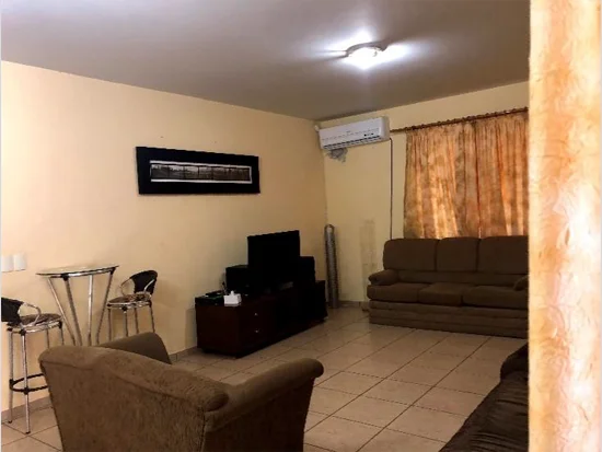 Casa em Alvorada do Sul, PR — foto 2 de 8