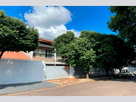 Casa em Cianorte, PR — foto 5 de 8
