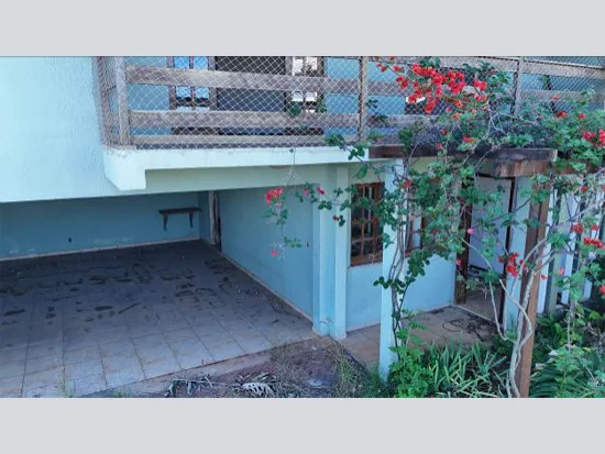 Casa em Ponta Grossa, PR — foto 7 de 8