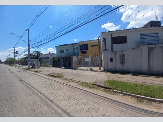 Casa em Pelotas, RS — foto 4 de 8