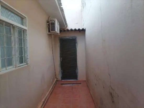 Casa em Assis, SP — foto 2 de 8