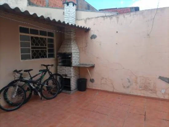 Casa em Assis, SP — foto 6 de 8
