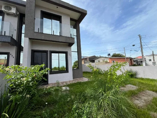 Casa em Gravataí, RS — foto 2 de 8