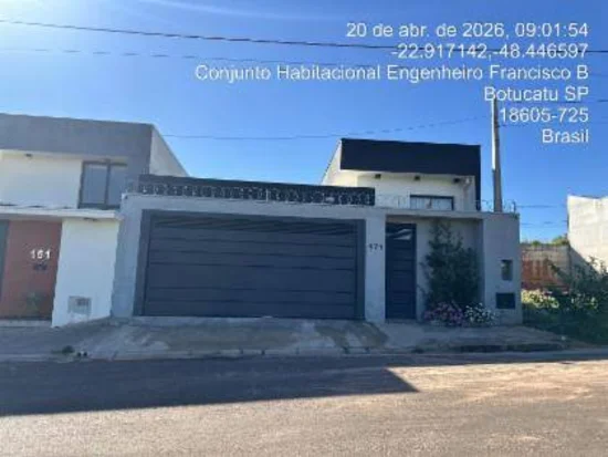 Casa em Botucatu, SP — foto 3 de 8