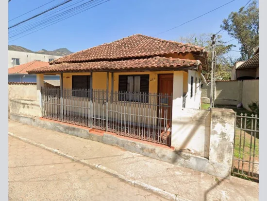 Casa em Piranguçu, MG — foto 6 de 8