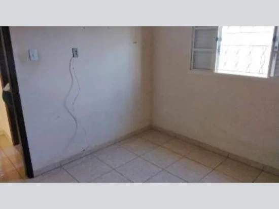Casa em Angatuba, SP — foto 5 de 8