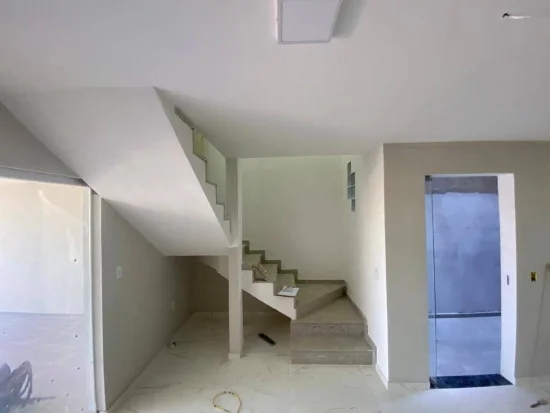 Casa em Leopoldina, MG — foto 3 de 8