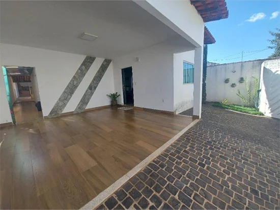 Casa em Uberlândia, MG — foto 7 de 8