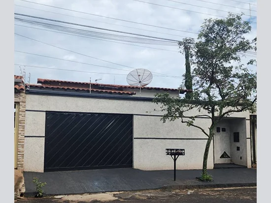 Casa em Uberlândia, MG — foto 3 de 8