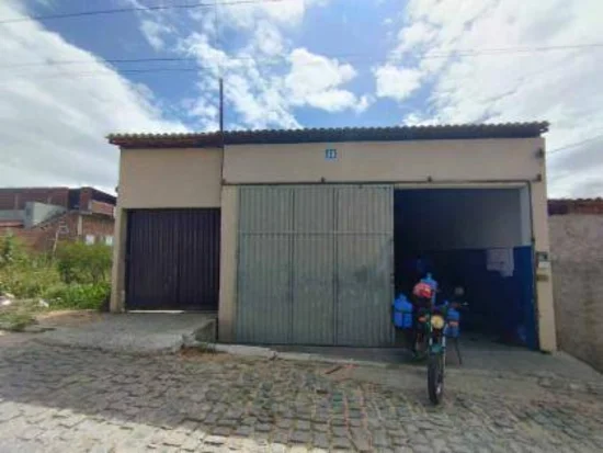 Casa em Acari, RN — foto 2 de 8