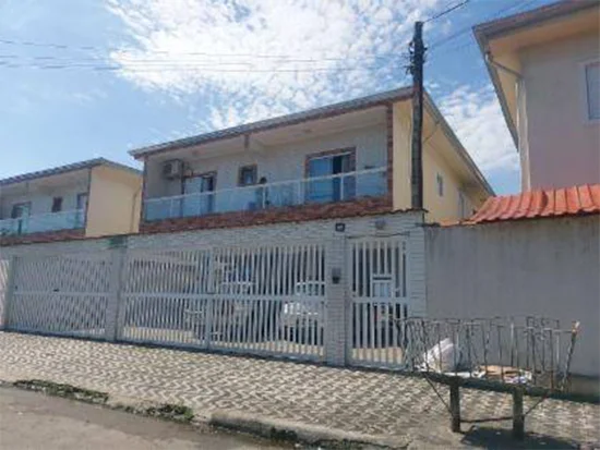 Casa em Praia Grande, SP — foto 2 de 8