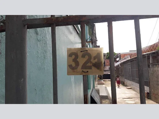 Casa em São João de Meriti, RJ — foto 2 de 8