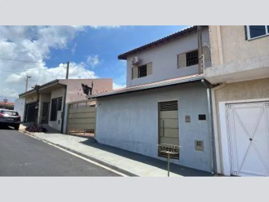 Casa em São Carlos, SP — foto 4 de 8