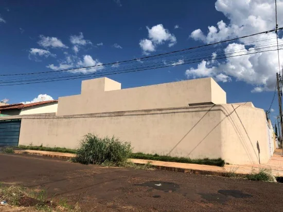 Casa em Quirinópolis, GO — foto 6 de 8