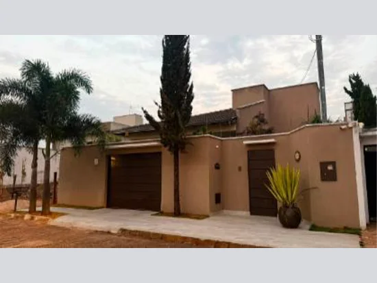 Casa em Inhumas, GO — foto 3 de 3